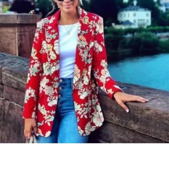 Zara Jackets & Blazers - Zara Red Floral Blazer Large